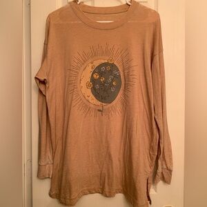 American Eagle Flower Moon Longsleeve Shirt